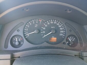 Predám Opel Meriva 1.4 benzín 66kw r.v.2005 - 11