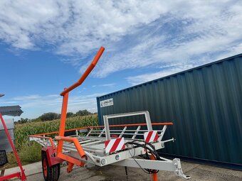 Prives na slamu lucerku - 11