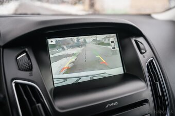 Ford Focus Kombi 2.0 TDCi Powershift - 11