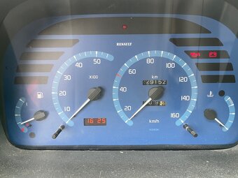 Renault Master 2,8 Diesel - 11