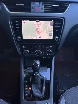 Škoda octavia combi 2.0tdi dsg STYLE - 11