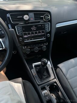 VW GOLF VII R-line 2.0TDi 110kW DYNAUDIO/KAMERA - 11