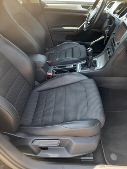 VW Golf 7 2.0 TDI Variant Bluemotion - 11