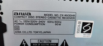 Hi-fi veža aiwa - 11