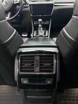 SKODA SUPERB COMBI 4X4 2.0 TDI 140KW Laurin&Klement - 11
