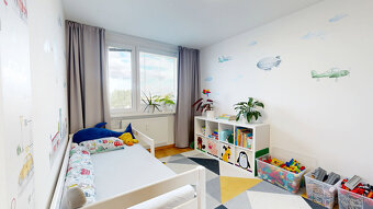 Veľmi pekný 3-izbový byt po kompletnej rekonštrukcii – sídli - 11