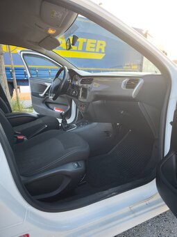 Predám Citroen C Elysee r.v. 06/2017 - 11