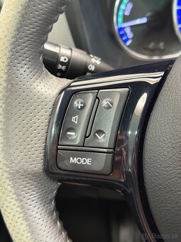 Toyota Yaris 1.5 HSD Hybrid Selection E-CVT - 11