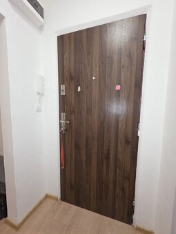 NA PREDAJ - 1 izbový byt pri Astorke, ulica Južná trieda - 11