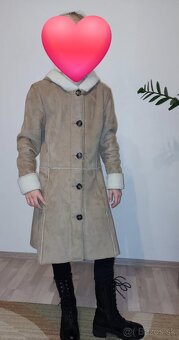 Dievčenský elegantný kabát. CRASH ONE. - 11