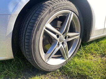 Audi A4 b8 avant - 11