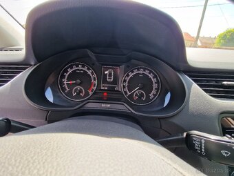 Škoda Octavia Combi 1,6tdi - 11