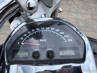Suzuki Intruder 1800M rv 2014 - 11