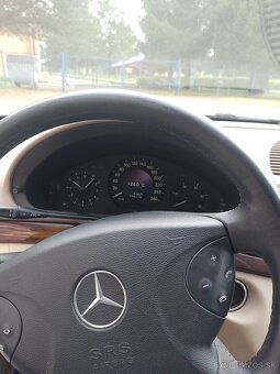 Mercedes W211 - 11