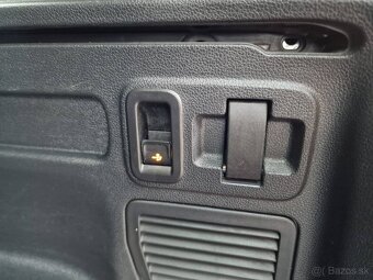 Volkswagen Touran 1.6 TDI SCR 115k Edition Comfortline DSG - 11