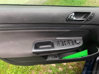 Volskwagen Golf - 11