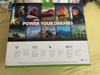 Xbox series S (512 GB SSD) - 11