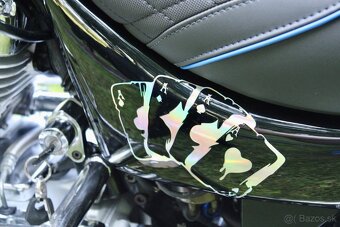 Suzuki Intruder 800 - 11