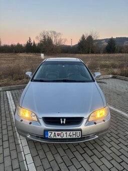 Honda Accord 6g Coupe - 11