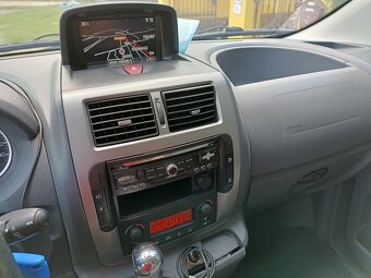 Peugeot Expert Tepee 2,0 HDI Automat 9miest - 11