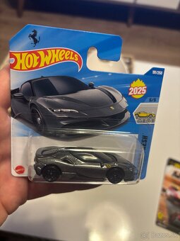 Shell Ferrari 499P a Ferrari 296 GT3 - 11