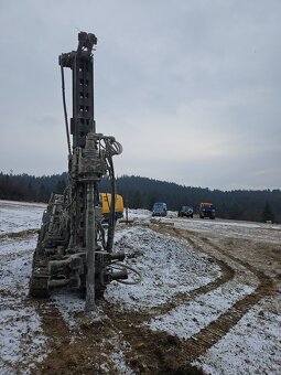 Vrtanie studni širka stroja iba 115cm - 11