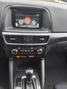 Mazda CX-5 2.2 Skyactiv-D AWD Revolution TOP A/T  14 000 € - 11