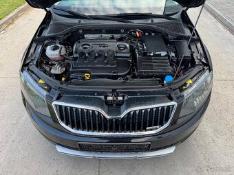 Škoda Octavia III Scout 2.0 TDI 135kw DSG 4x4 - 11