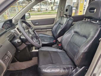Nissan X-Trail 2.2 dCi Elegance - 11