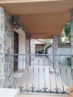 Predáme rodiný dom v Krásne nad Kysucou - 11