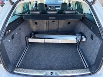 Škoda Superb Scout 2.0 TDI CR 4x4 DSG 2012 220000km - 11