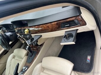 BMW 330xd coupe - 11