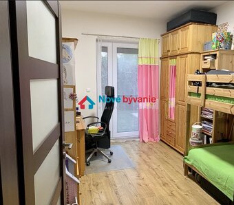 REZERVOVANÉ - Byt s výhodami rodinného domu - vlastná záhrad - 11