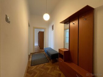 TICHÝ 2-IZBOVÝ BYT, KOMPLETNE ZARIADENÝ, PARKOVANIE, ŠANCOVÁ - 11