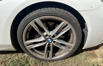 ROZPREDAME F06 640d 230kw ///M - 11