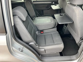 7 MIEST VW Touran 1.6TDi 77kW 2011 CR - 11