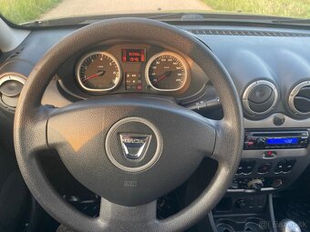 Dacia Duster 1.6 - 11