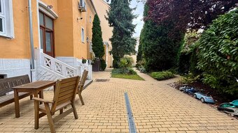 Krásny byt 89 m2 s átriom v Starom Meste, BA - 11