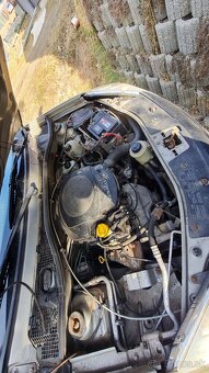 Dacia sandero 2009 - 11