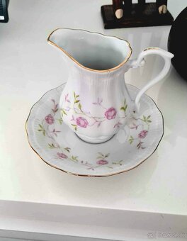 Značkový porcelán, porcelánová bábika - 11