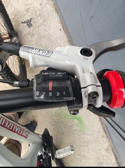 Downhil Specialized - 11