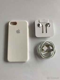Iphone SE 2020 128Gb White - 11