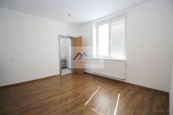 PREDAJ veľky 3 izb BYT 109m2 so záhradkou Bošany - 11