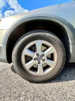 Volvo XC70 D5 AWD Manuál - 11