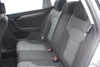 Volkswagen Passat Variant - 11