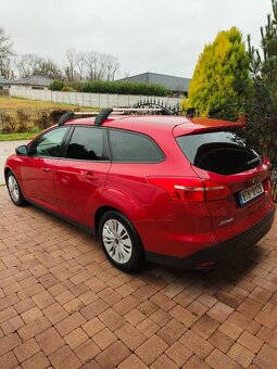 Ford Focus kombi 1.6 - 11