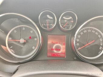 Opel Astra J 1.7 diesel - 11