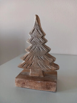 Dekorácia - drevený stromček, nový 13x8x5 cm - 11