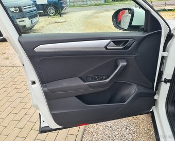W T-ROC 1.5 TSI LIFE - 11