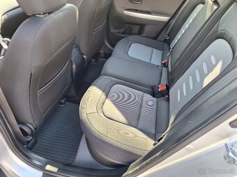 Kia Ceed   SW 1.6 GDI LX/Silver - 11